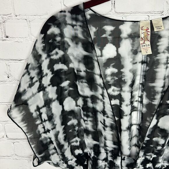 Miken Swim Black and white stir Dye Coverup Size Large - Picture 2 of 7